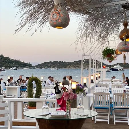 Melengec ベッド・アンド・ブレックファスト 3*