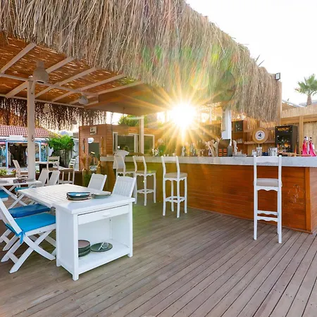 ベッド・アンド・ブレックファスト Melengec 3*